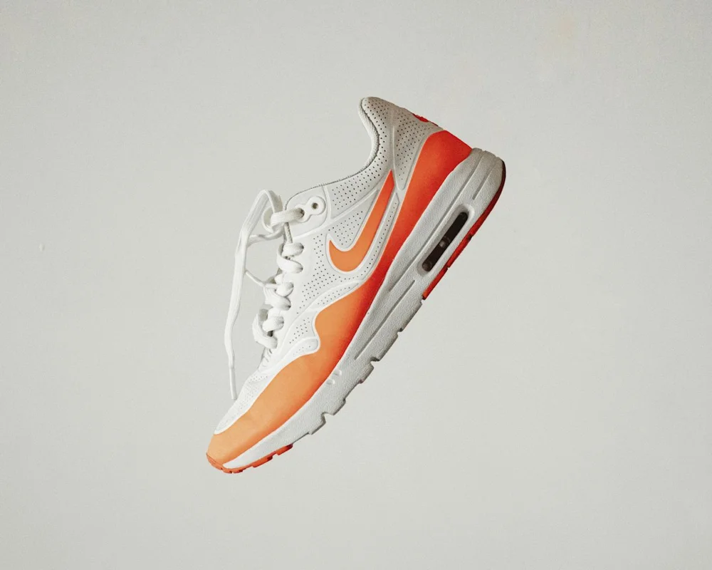 Coral Running Trainers