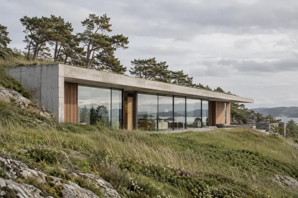 Low House